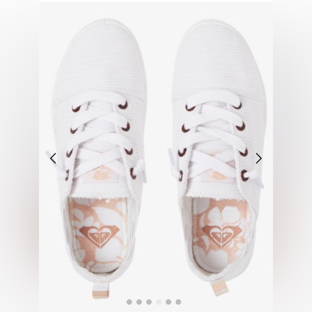 Roxy Libbie slip on sneakers